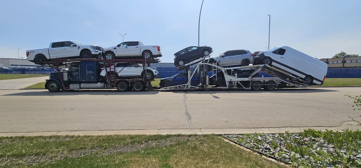 Prairie Auto Transport vehicle shipment 23
