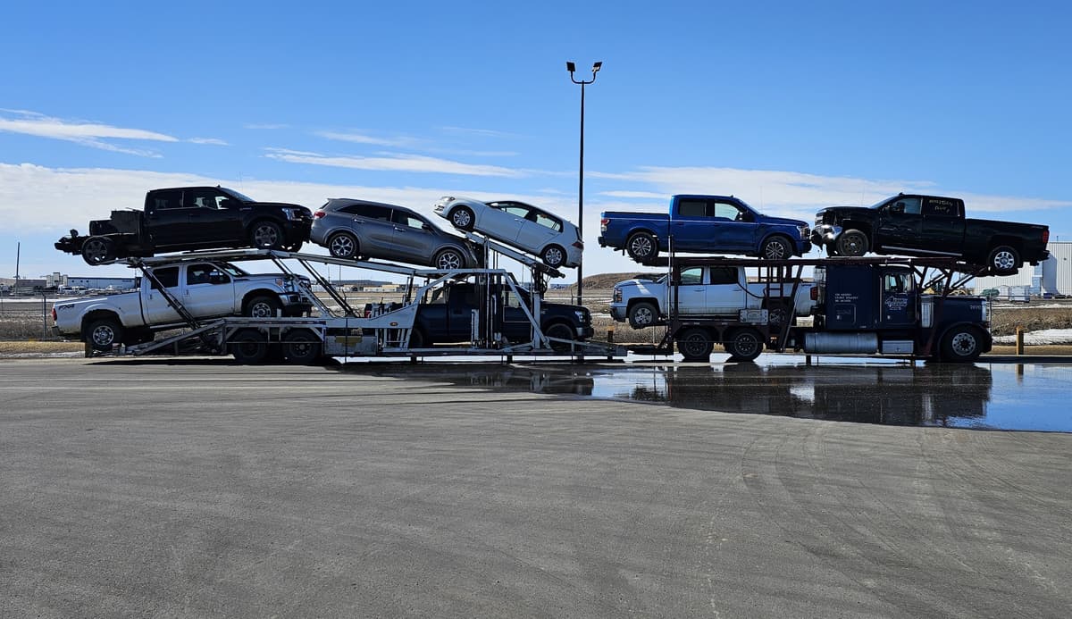 Prairie Auto Transport vehicle shipment 32