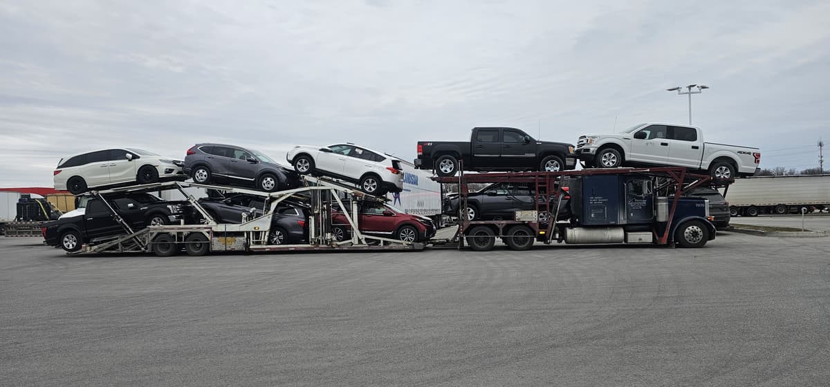 Prairie Auto Transport vehicle shipment 33