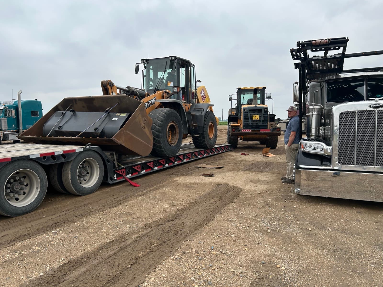 Door-to-Door Heavy Equipment Shipping — Prairie Auto Transport